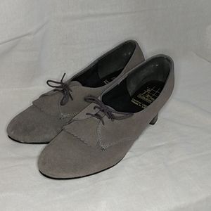Tictactoes leather gray heels size 10W